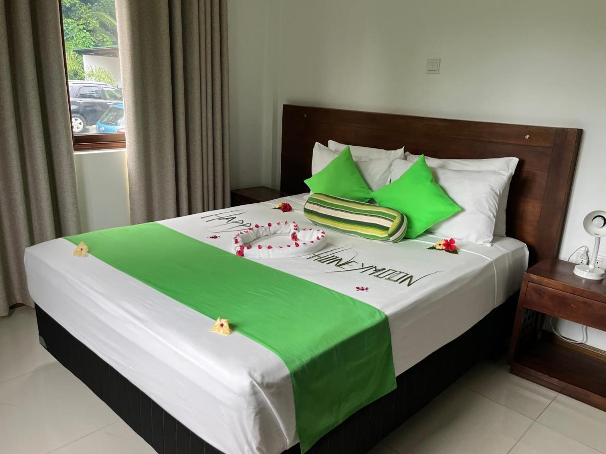 Kanasuk Self Catering * Baie Lazare (Mahe)