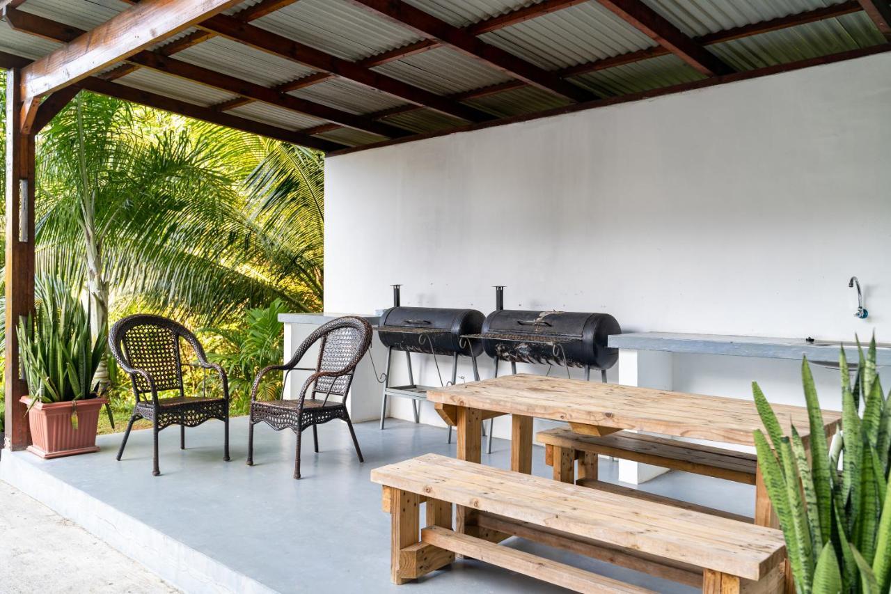 Kanasuk Self Catering * Baie Lazare (Mahe)