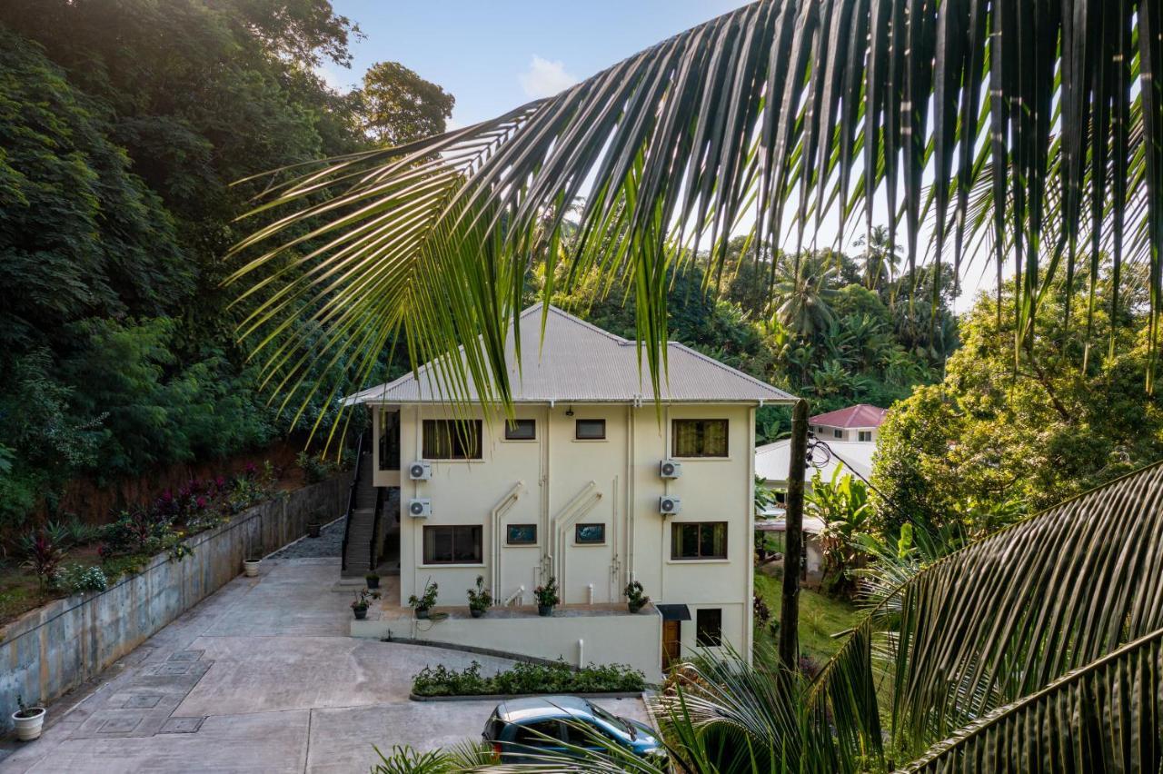 Kanasuk Self Catering * Baie Lazare (Mahe)